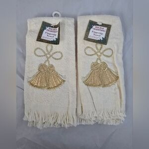 VTG Christmas Holiday (2) Fringed Hand Guest Towel Bells 11" x 18" Fingertip